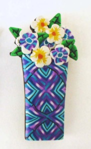 Flower Vase Pin 2